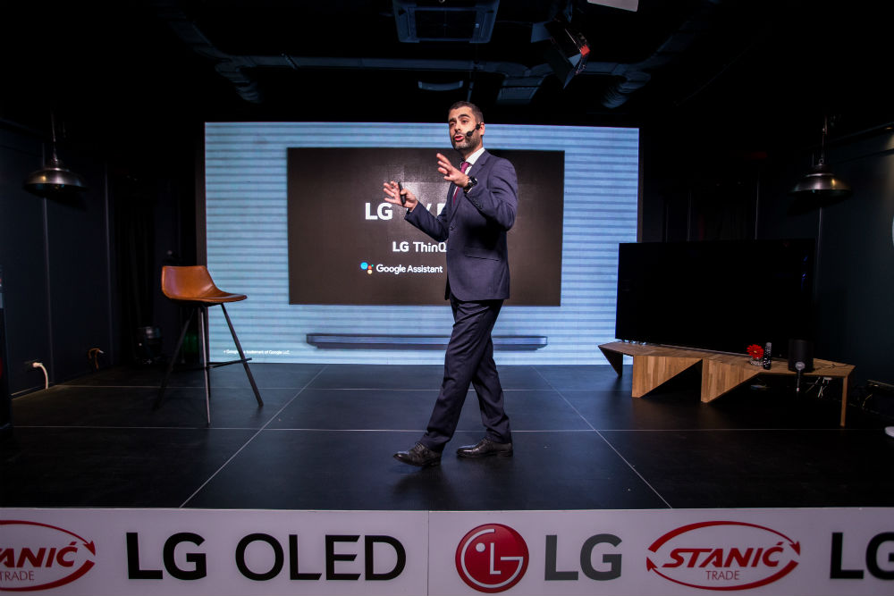 LG OLED Medeja (98)