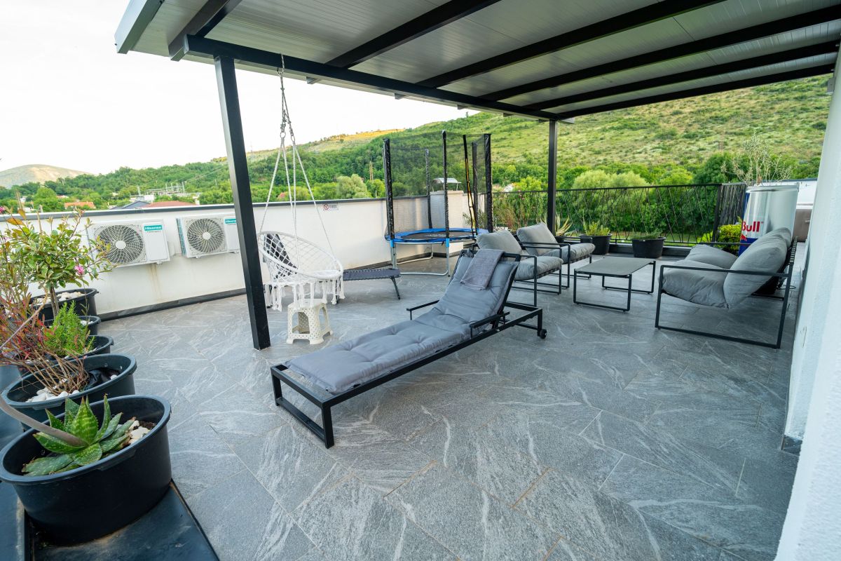 Dream River Escape Mostar i Luxe Waters Retreat