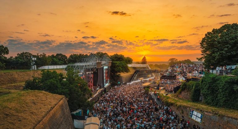 exit festival dance arena