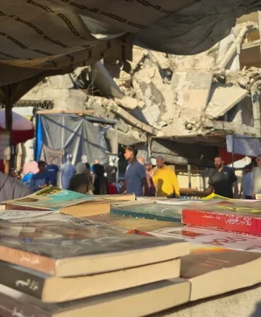 Eqraa Ketabak in the Nuseirat camp