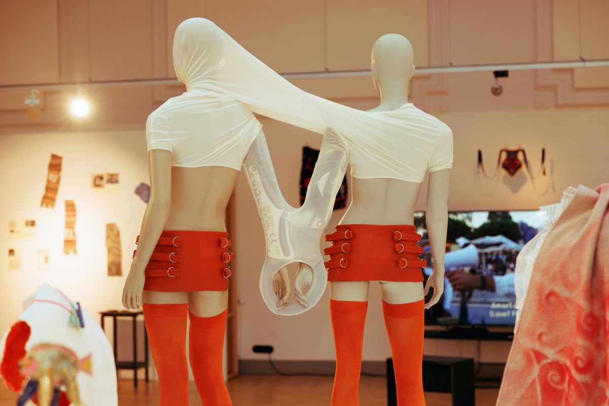 Maizie_2lauraknipsael