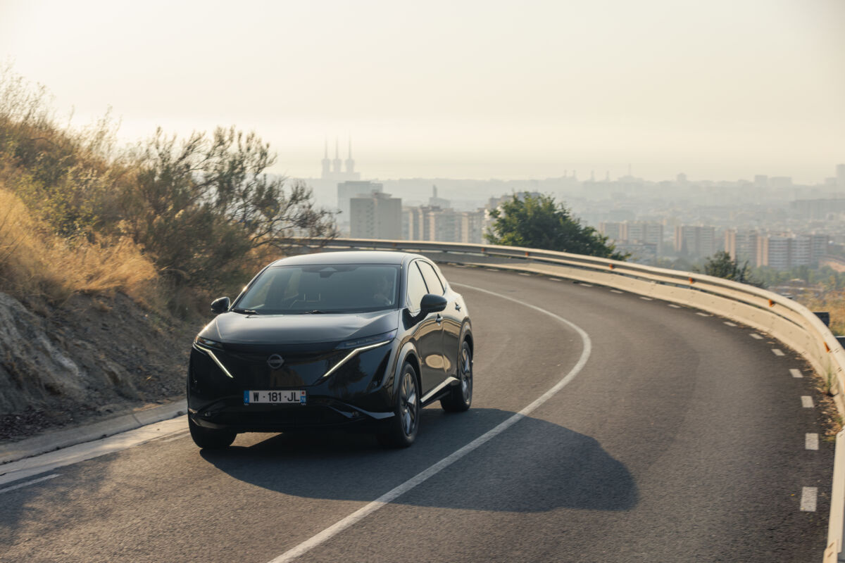 Ariya na solarni pogon