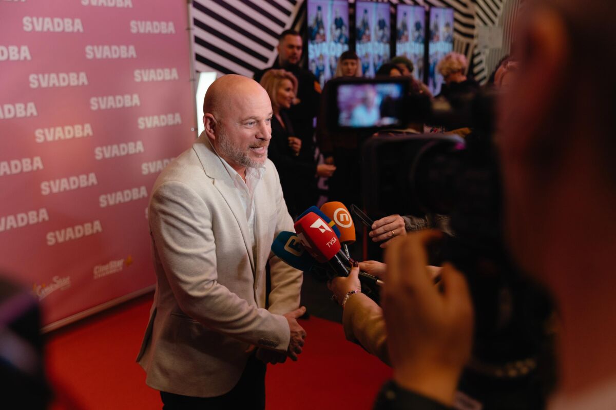 Veliki hrvatski kino hit Svadba reditelja Igora Šeregija, uz veliku podršku distributera filma, Blitz Grupe, u svega nekoliko dana od historijske pretprodaje i velike zagrebačke premijere oborio je sve dosad zabilježene rekorde gledanosti, te s ukupno 219.563 gledatelja u Hrvatskoj i Bosni i Hercegovini nakon prvog vikenda prikazivanja ostvario najbolje kino otvaranje hrvatskog filma svih vremena u Hrvatskoj i regiji!