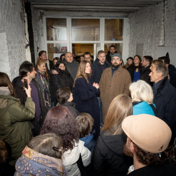 lights on galerija brodac