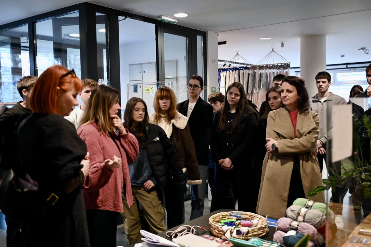 ReWeave Slow Fashion for Shared Futures