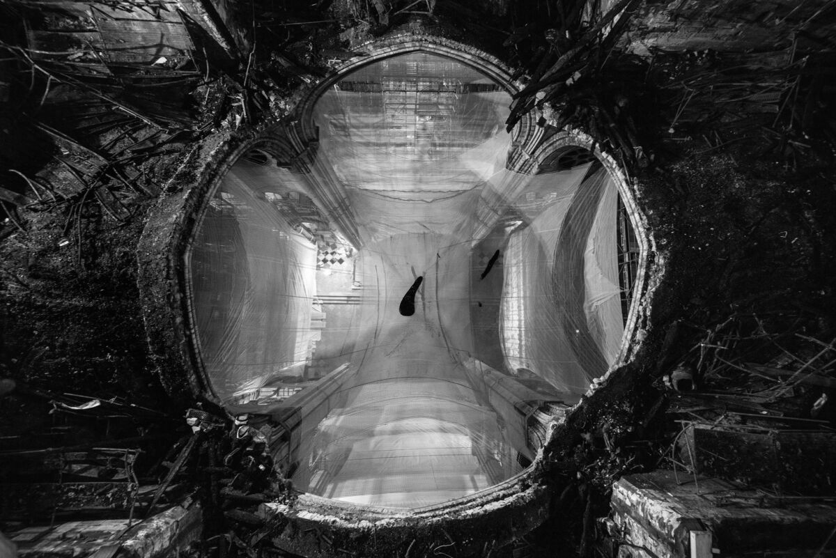 Thirty Six Views of Notre Dame – Tomas van Houtryve