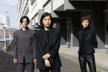 Henrike Naumann, Sung Tieu i kuratorica Kathleen Reinhardt, umjetnice i kustosica Njemačkog paviljona na 61. Međunarodnoj izložbi umjetnosti La Biennale di Venezia 2026 /foto_Victoria Tomaschko