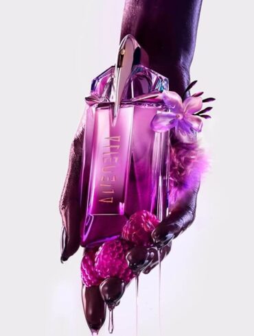 Mugler Alien Pulp voćno-cvjetni parfem s notama maline i jasmina