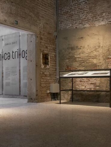 Postavka izložbe Zenica Trilogy umjetnice Danice Dakić, Venecijanski bijenale, Paviljon BiH