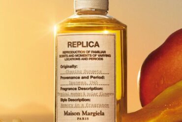Maison Margiela Replica Chasing Sunsets EDT bočica uz svježi mango i bijele cvjetove tuberoze