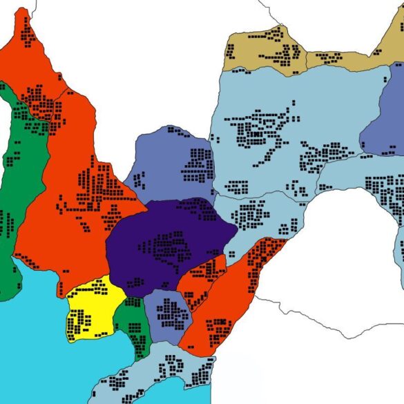 Stilizovana ilustrovana mapa Kraljevine Korete podijeljena na obojene regije različitih boja i uzoraka, koja predstavlja imaginarnu državu iz umjetničkog projekta Vojislava Klačara