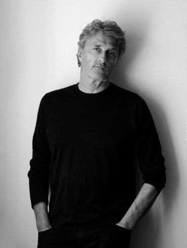 Poljski reditelj Paweł Pawlikowski, autor filma Očevina, crno-bijeli portret