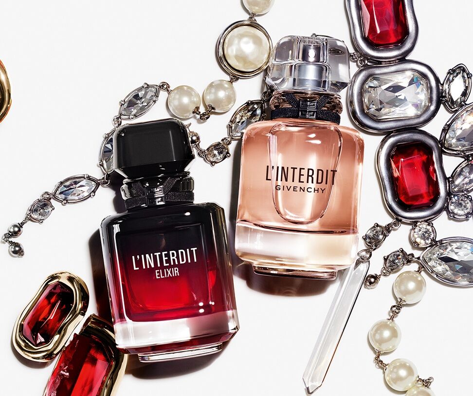 Givenchy L'Interdit Elixir i L'Interdit Eau de Parfum bočice okružene nakitom s biserima i rubinima