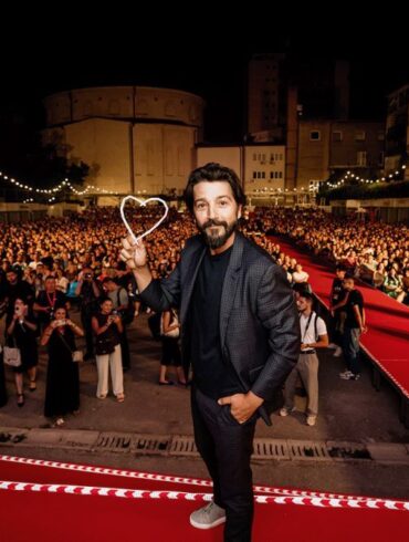 Diego Luna primio Srce Sarajeva pred punim Ljetnim kinom Coca-Cola