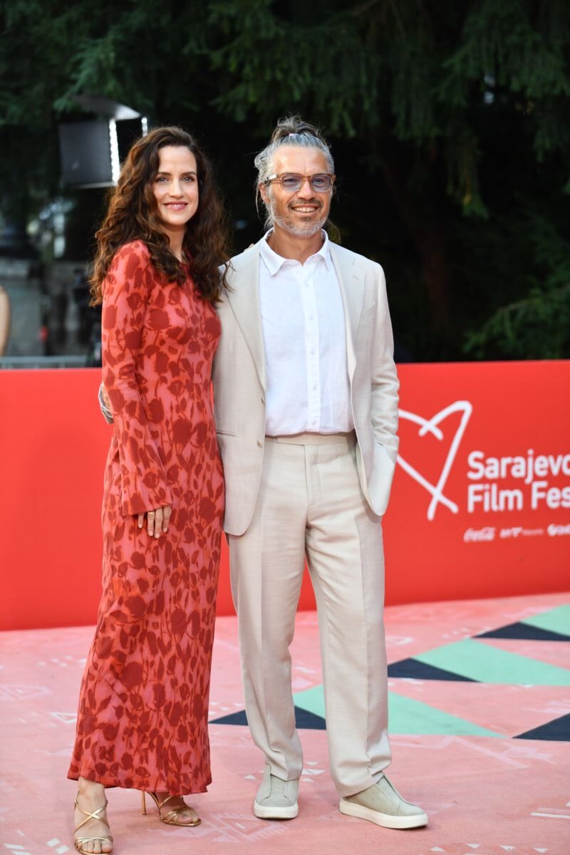 Treći dan 32. Sarajevo Film Festivala donio je nove premijere Takmičarskog programa, susrete s regionalnim filmskim autorima i dvije velike projekcije pod otvorenim nebom.