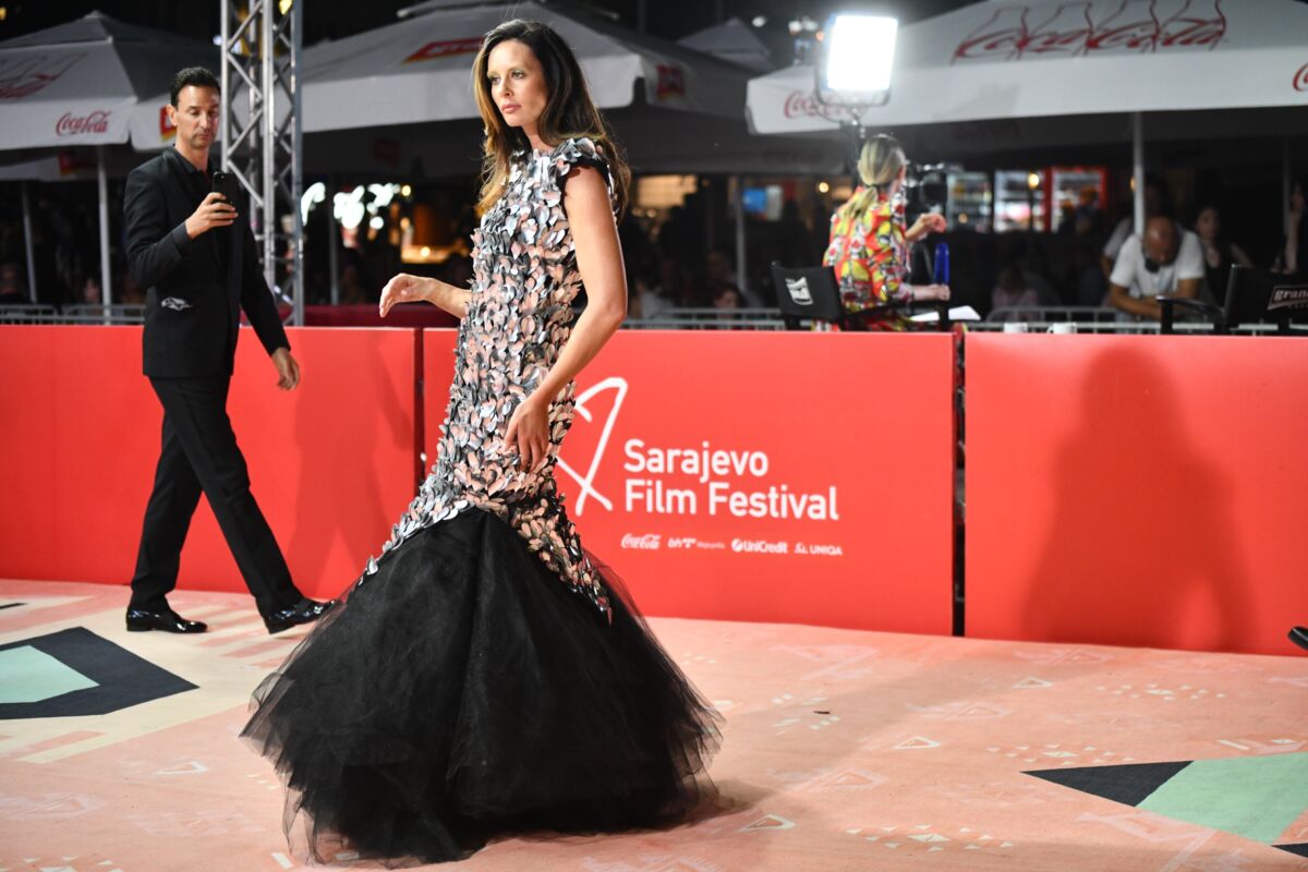 Treći dan 32. Sarajevo Film Festivala donio je nove premijere Takmičarskog programa, susrete s regionalnim filmskim autorima i dvije velike projekcije pod otvorenim nebom.