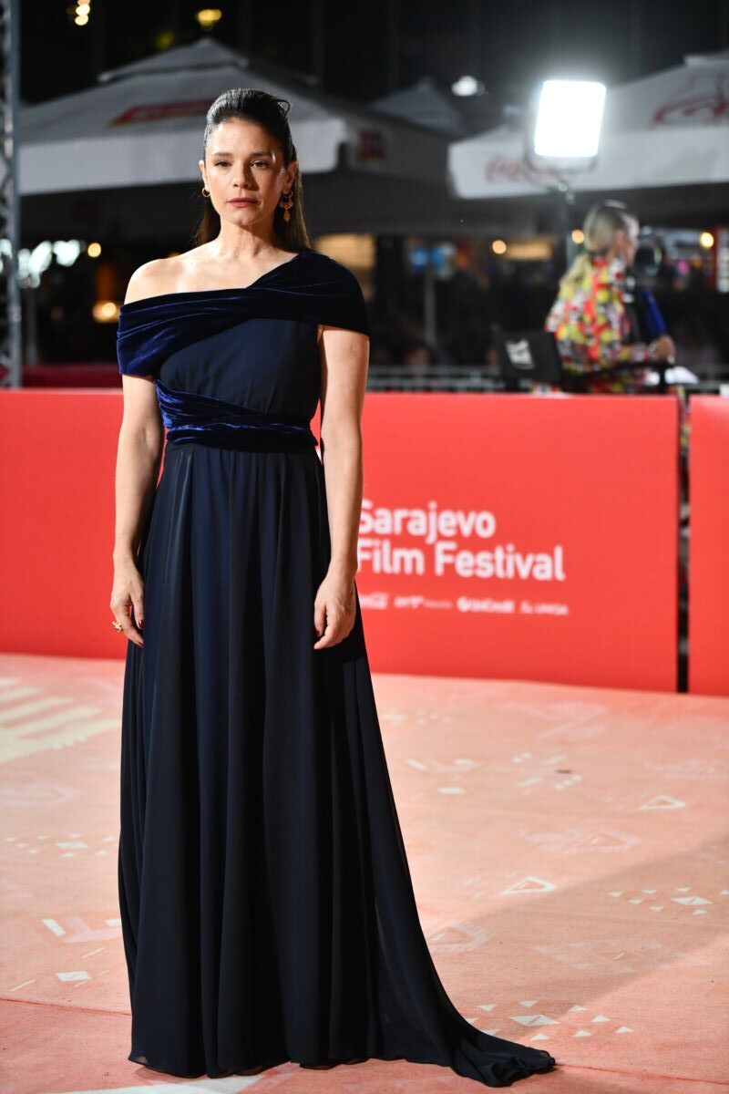 Treći dan 32. Sarajevo Film Festivala donio je nove premijere Takmičarskog programa, susrete s regionalnim filmskim autorima i dvije velike projekcije pod otvorenim nebom.